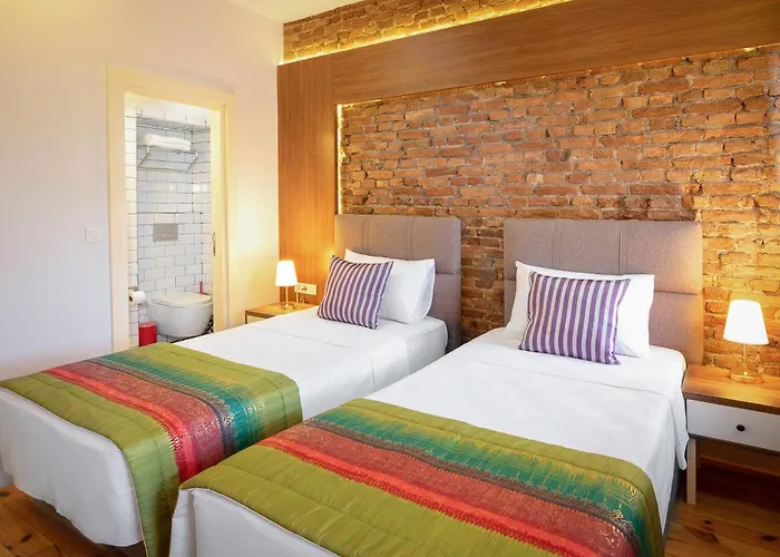 Mono Hotel