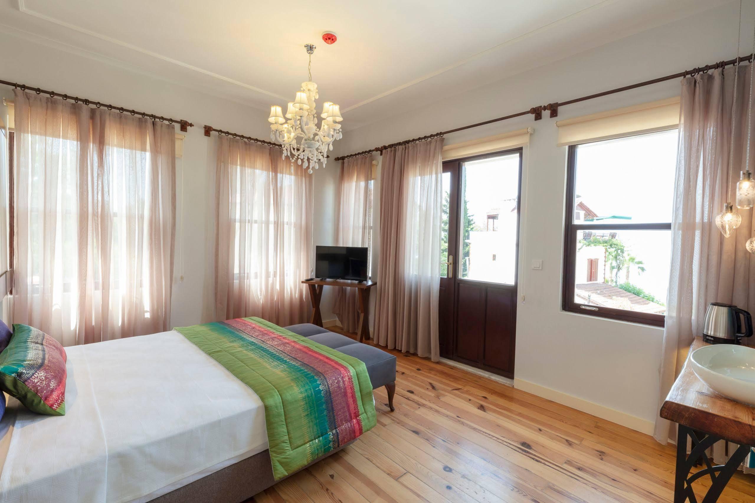 Mono Hotel Antalya